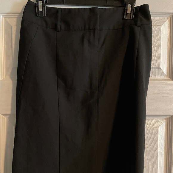Black Pencil Skirt with Cheetah Print Lining - Women's Size 0 - Picture 7 of 7